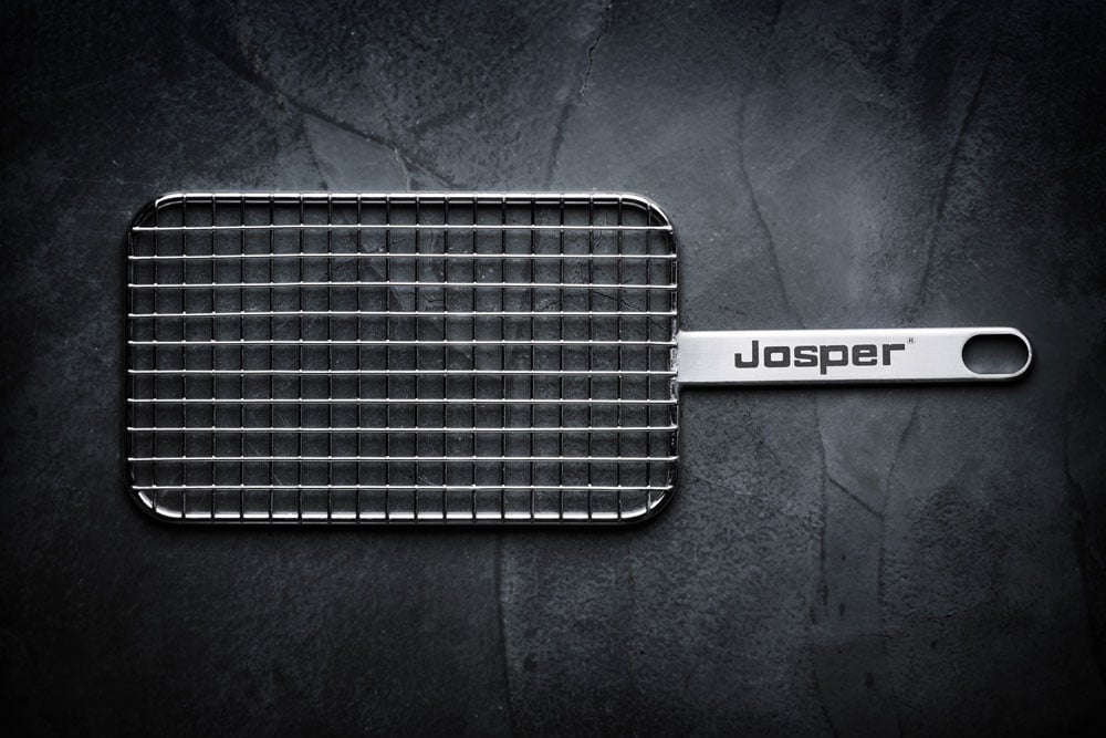 Josper 240015 grillrist set ovenfra med kvadratisk gitter og håndtag