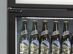 FSC1600H 3-Dørs Displaykøler med Lystop, 825L Netto Kapacitet - Billede 2