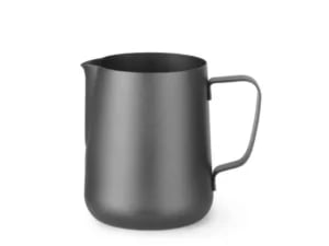 Sort mælkekande 0,6l med krom holder og rustfrit stål hældere