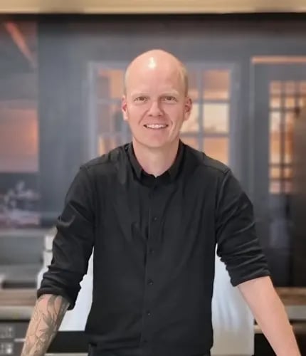 Martin Vilhelmsen Pallisgaard -MV