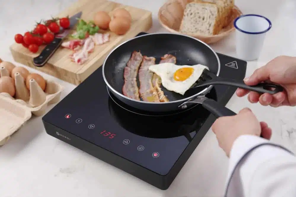 2000w induktionskogeplade med touch kontrol - Billede 4