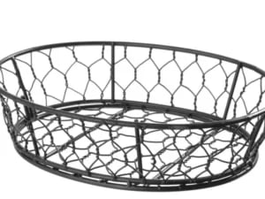 Ovalt sort metalnet kurv med dekorativ kant, 230x180x60mm