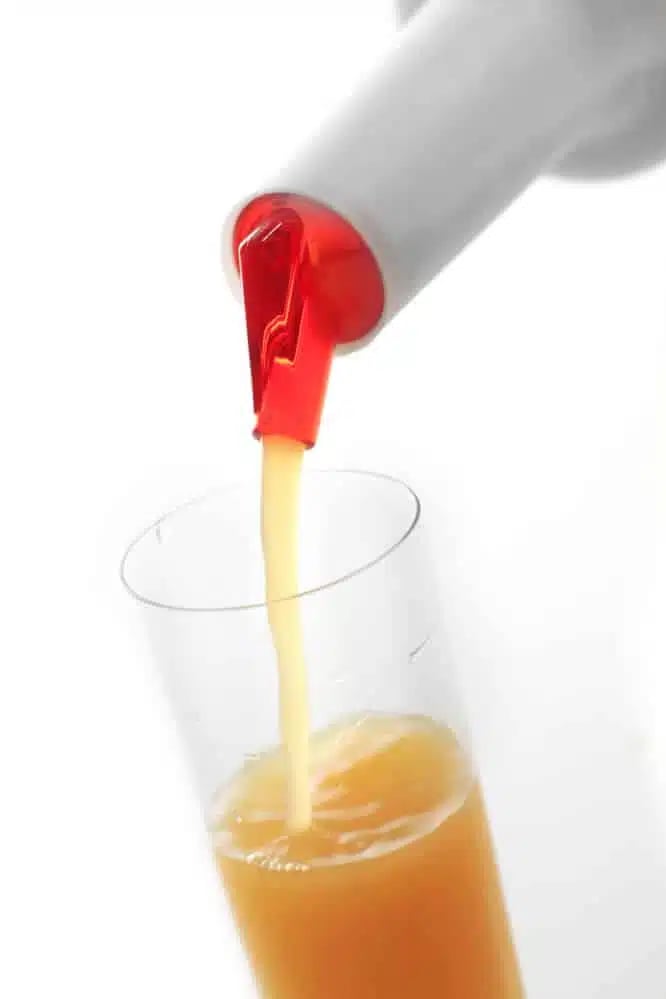 Rød opbevar & hæld flaske til bar, 0,8l - holder saucen frisk - Billede 2