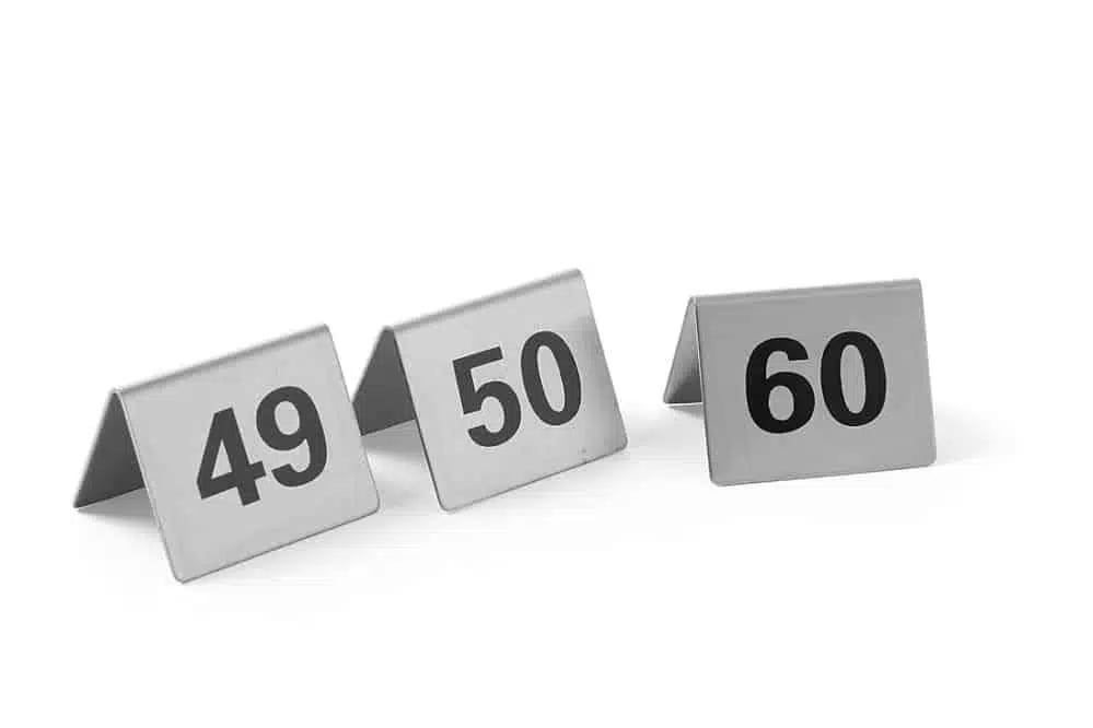 Bordstandere med numre 49-60