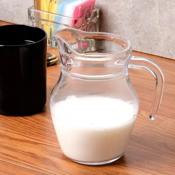 ARC glaskande 0,5 L fyldt med frisk juice
