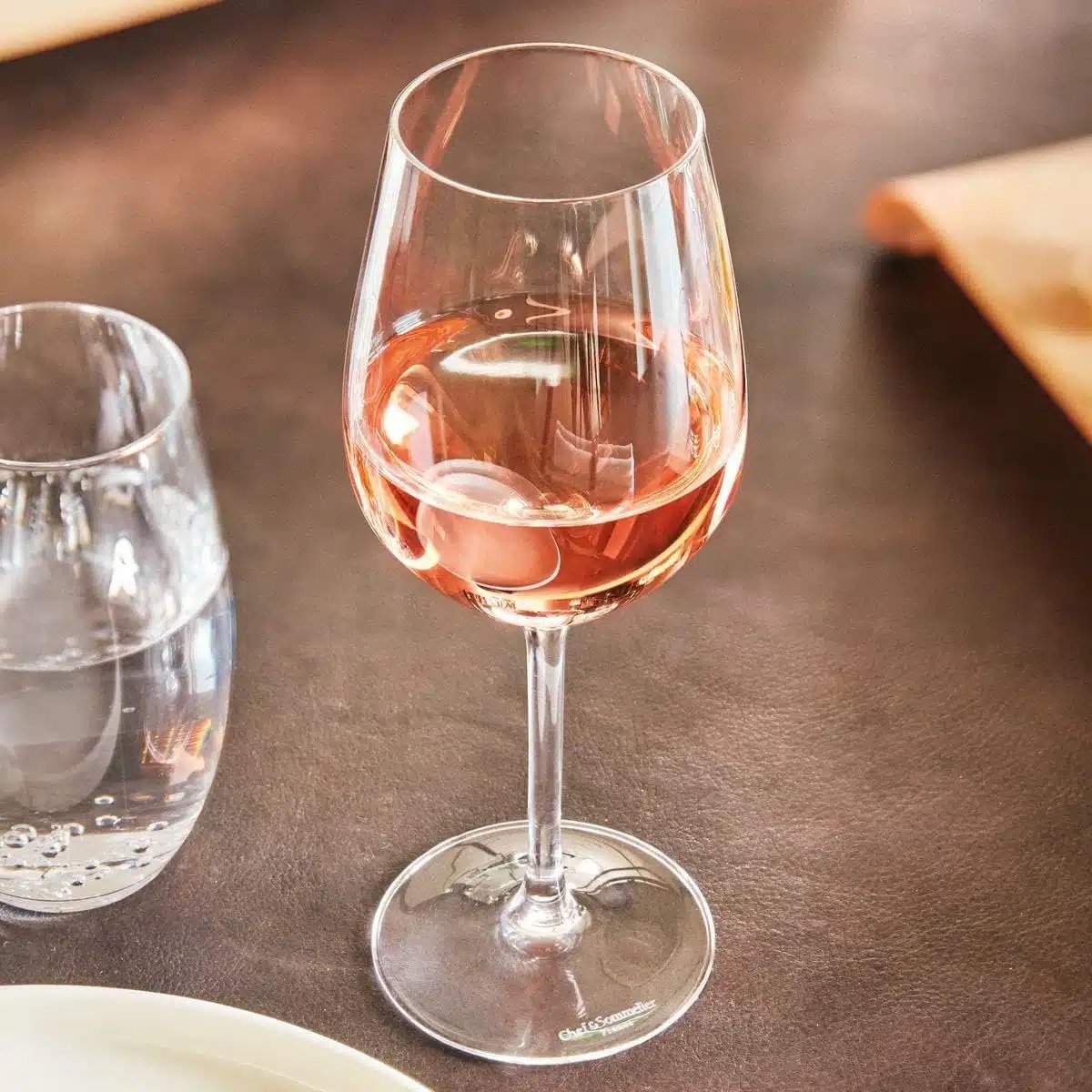 Detaljevisning af Chef&Sommelier L9948 35 cl krystalglas med fokus på kvalitet og klarhed