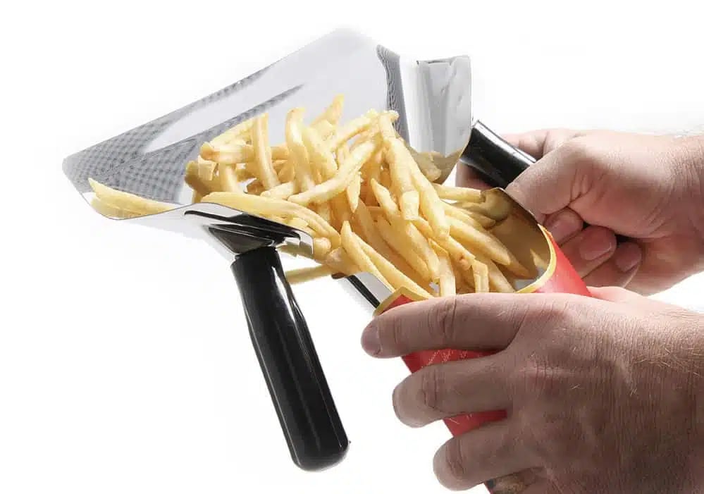 Sort tragt skovl til pommes frites og nachos, 230x220mm, begge hænder