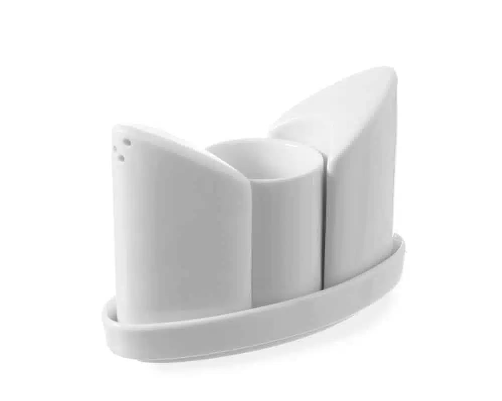 Krydderisæt i hvidt porcelæn – salt, peber og tandstikker, 125x54x(h)90mm.