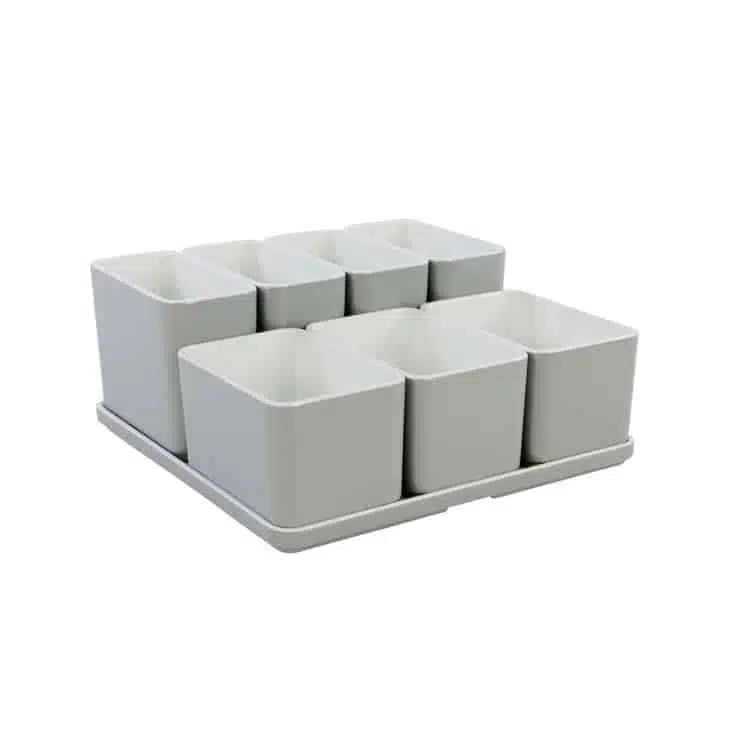 Cube organizer sæt 09: Består af skål/bakke nr. (6) + 3stk.(5) + (4) stk.(3) – 21 x 21 x H9.3 cm | Black. Champagne. Grey