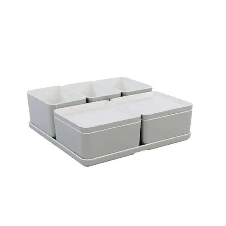 Cube organizer sæt 12: Består af skål/bakke nr. (6) + 2stk.(1) +2stk.(2) + 3stk.(5) – 21 x 21 x H7.2 cm | Black. Champagne. Grey