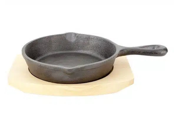 Gryde af støbejern med træbund, 135mm