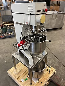 Agrenco AN-series mixer with stainless kettle guard