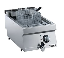 372079